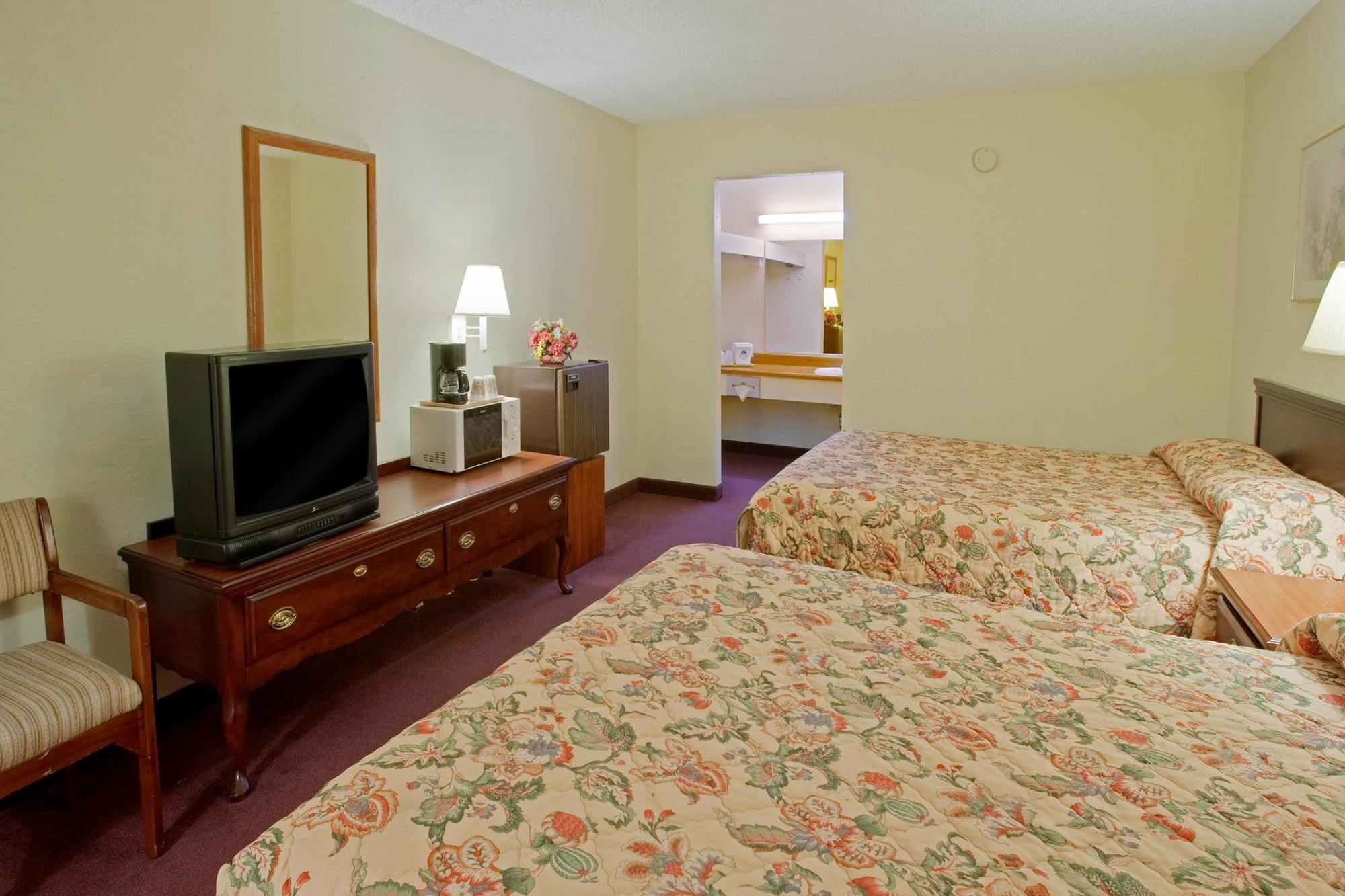 Oyo Hotel Tyler Lindale الغرفة الصورة